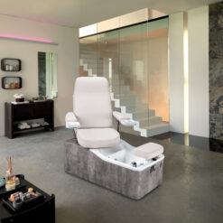 Lemi Capri Pedi Spa